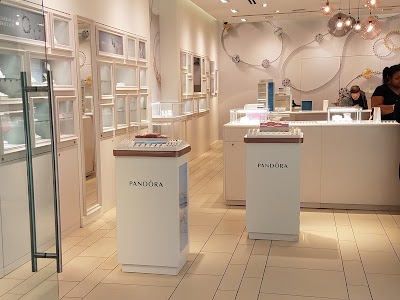 Pandora Christiana Mall