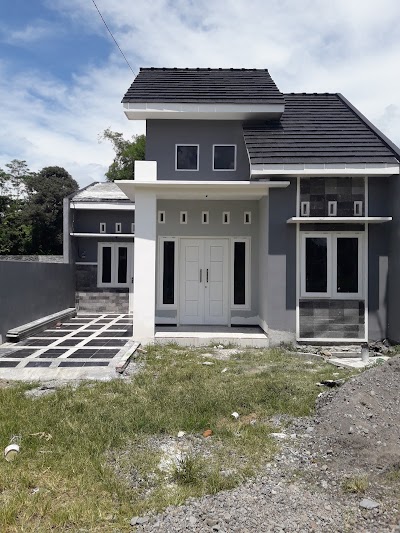 Photos of Perumahan Kanigoro Indah