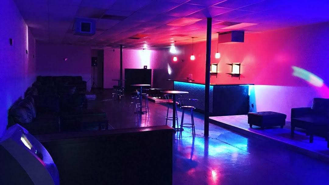 Toxic Hookah Lounge - Hookah bar - Pasadena, Texas - Zaubee