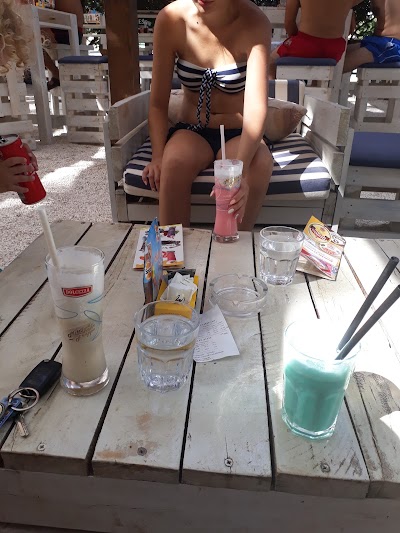 Photos of La Playa beach bar