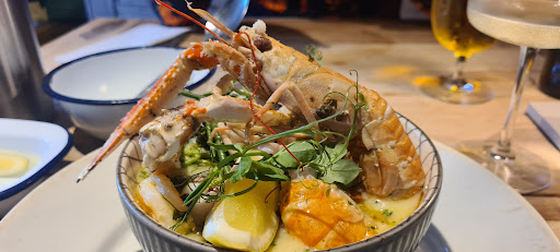 JASPERS BISTRO - Visual