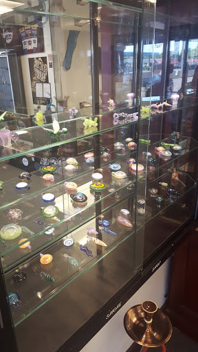 904 Smiles Smoke Shop - Thumbnail