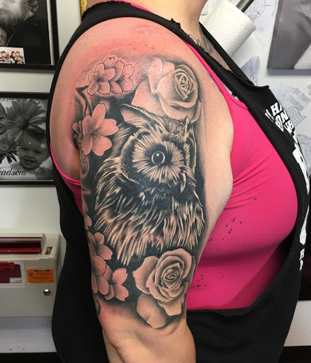 Studio 40 tattoo - Thumbnail