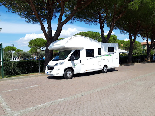 womo-rent24 / Ihre Wohnmobilvermietung im Westerwald - Thumbnail