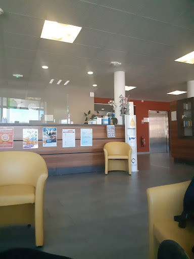 Gcs Pole Sanitaire Cerdan Gallery - Spain