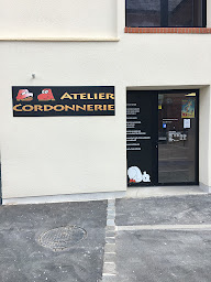 Photo n°2 de Atelier cordonnerie Busnes à Busnes (Cordonnier)