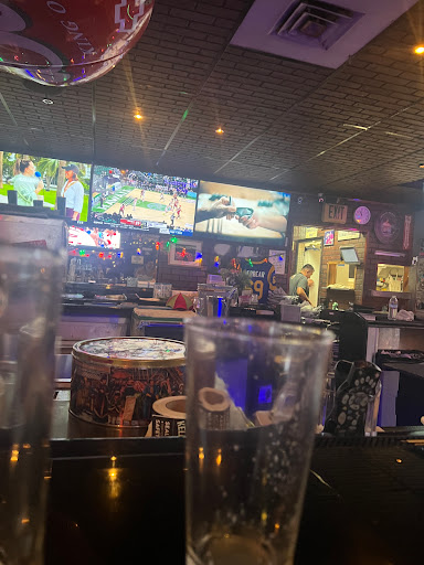 Kelly’s Korner Tavern - Thumbnail