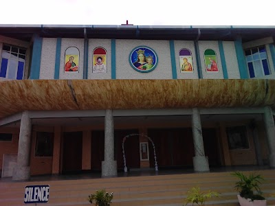 Photos of Eglise Catholique de Menontin Marie Auxiliatrice
