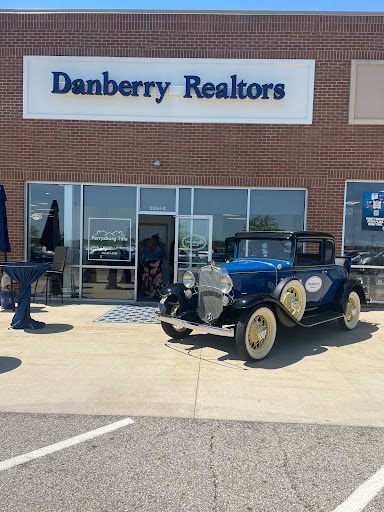 Melanie Drouhard, REALTOR, The Danberry Co.