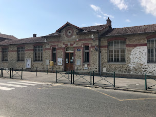 Photo n°1 de Verdelot à Verdelot (Hôtel de ville)