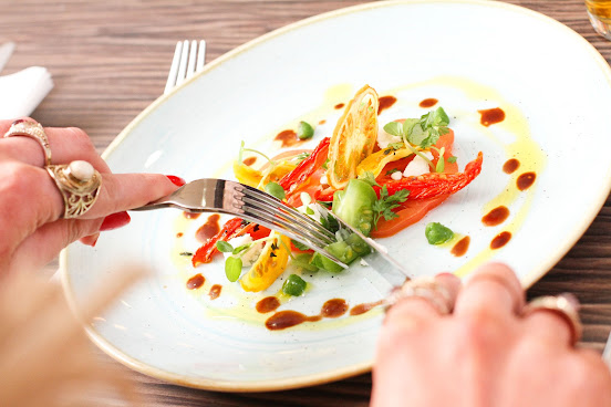 L20 Restaurant by null