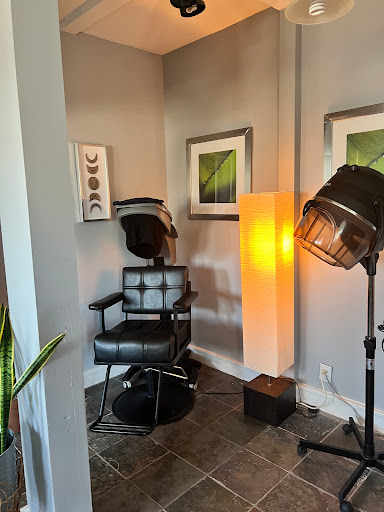 ReVi Med Salon - Thumbnail