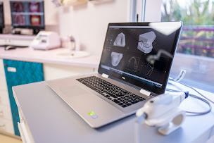 Photo n°4 de Dr Frédéric GLADEN - Orthodontiste à Anglet - Cabinet d'Orthodontie des 5 Cantons à Anglet (Orthodontiste)