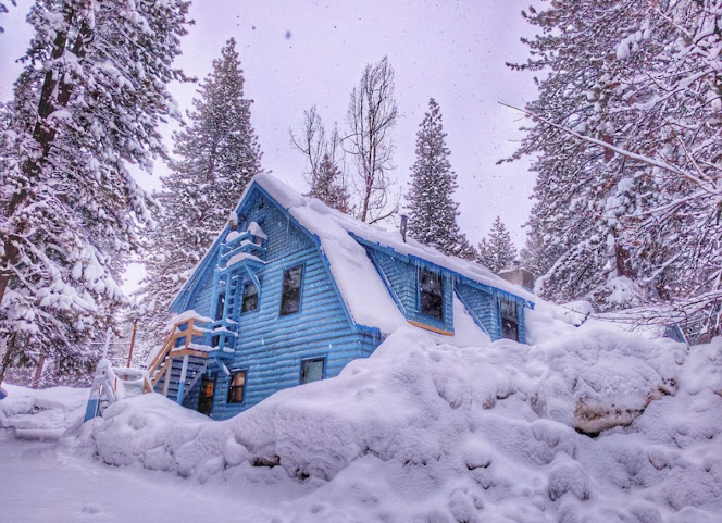 Après Ski & Social Club by null