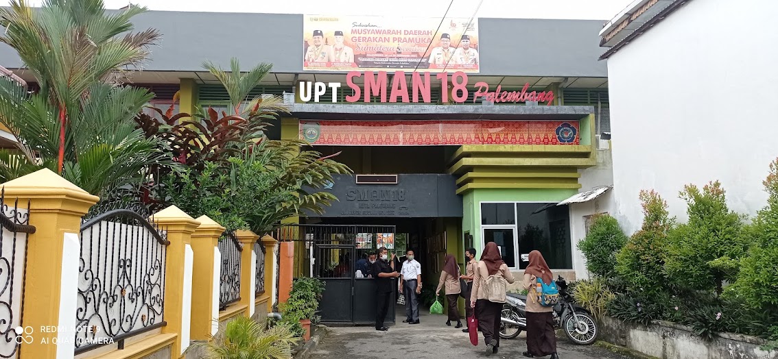 SMA  Negeri 18 Palembang