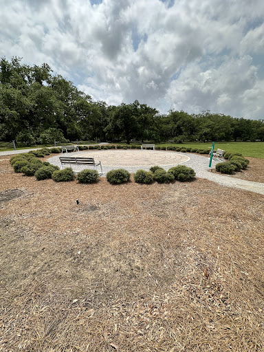 Labyrinth in City Park - Thumbnail