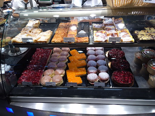Rischart Bakery - Visual