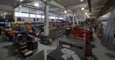 Photos of Ept , Pollerton Industrial Estate