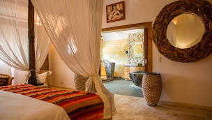 Photo n°2 de Domaine de Piscia - Clos Finidori - Fromagerie de Marie à Figari (Cave à vins)