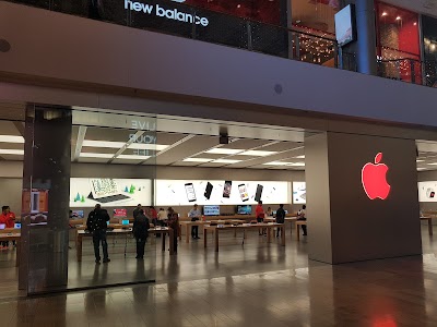 Photos of Apple Fashion Show