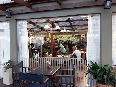 Photos of Howard Johnson Inn Villa General Belgrano