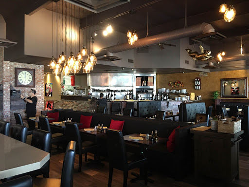 Capone's Italian Cucina, Huntington Beach, CA