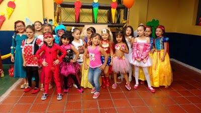 Photos of colegio peque&ntilde;os gigantes