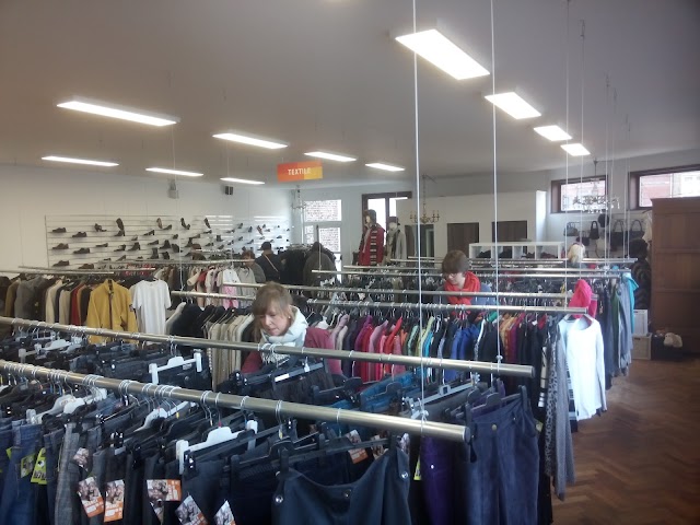 Oxfam shop Namur Bomel
