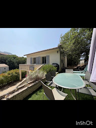 Photo n°6 de Vos Agents ont du Coeur - Mimet immobilier - Bérengère Lecompte - Agence Immobilière à Mimet (Agence immobilière)