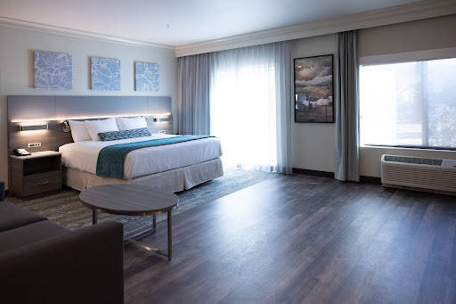 Blue Lake Casino Hotel - Thumbnail