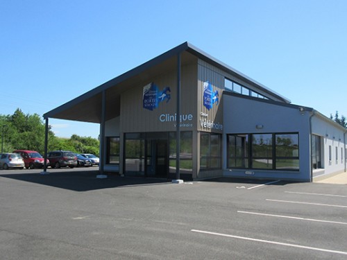 veterinary clinic doors Sologne - Thumbnail