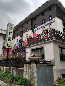 Hotel Edelweiss