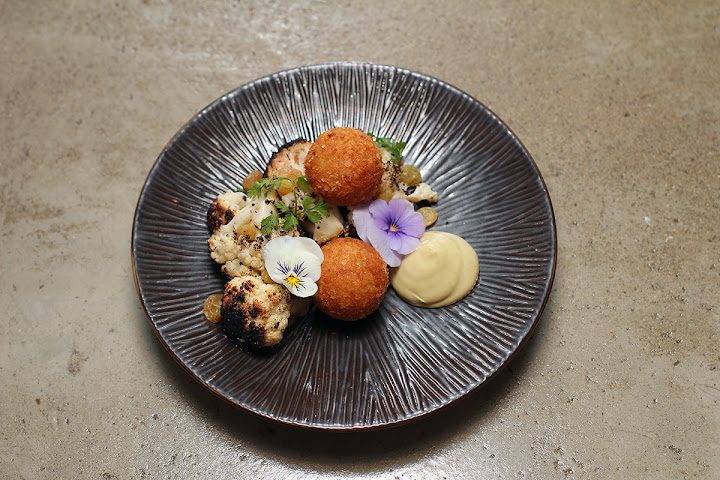 Iron Bloom Shoreditch Event Space / moved to 83 Rivington Street by null