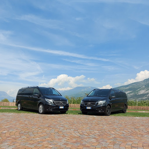 Noleggio Auto Trento - Pulmini 9 posti - Thumbnail