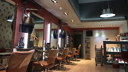 Elena Torras Peluquería