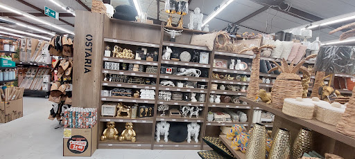 Marché aux Affaires Proville Gallery - France