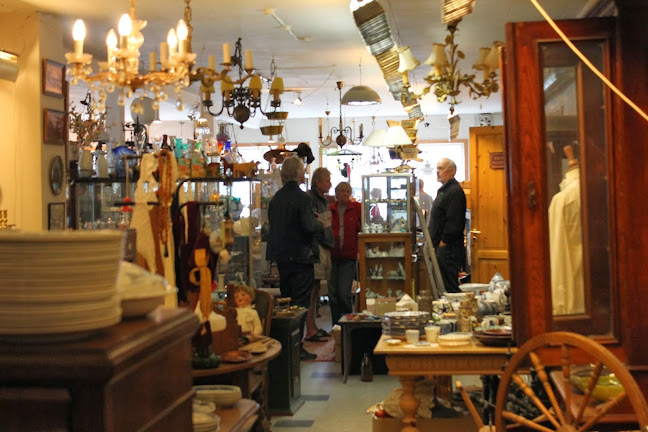 A1 Antik Snurrepiben ApS