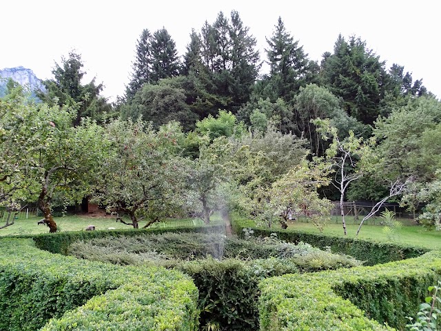 Château de Menthon-Saint-Bernard