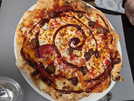 Photo 2 - NO LIMIT PIZZA