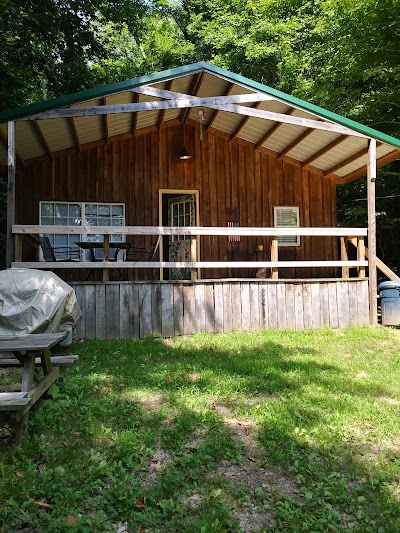 Waterloo Woods Cabin Retreat: Chantrelle Chateau