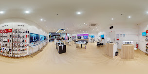 Photo n°15 de Boutique SFR Collegien Bay2 à Collégien (Opérateur téléphonique)