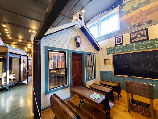 Heritage Farm Museum - Thumbnail