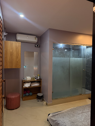 Gallery image 6