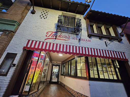 Tucker's Ice Cream Gallery - United States