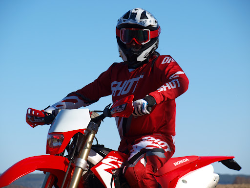 Doghill Racing - motocrossbutiken.se Logo