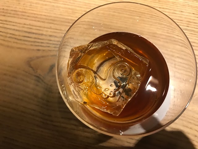 TWO FACES music club