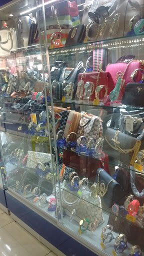 Wolf Boutique - Visual