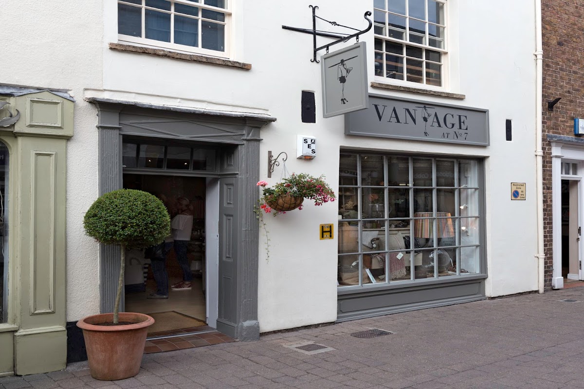Vantage at No. 7