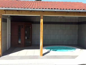 Photo n°47 de Logis Hôtel Cruzel à Saint-Étienne-de-Maurs (Restaurant)