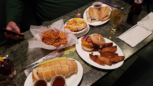 Howard's Cafe